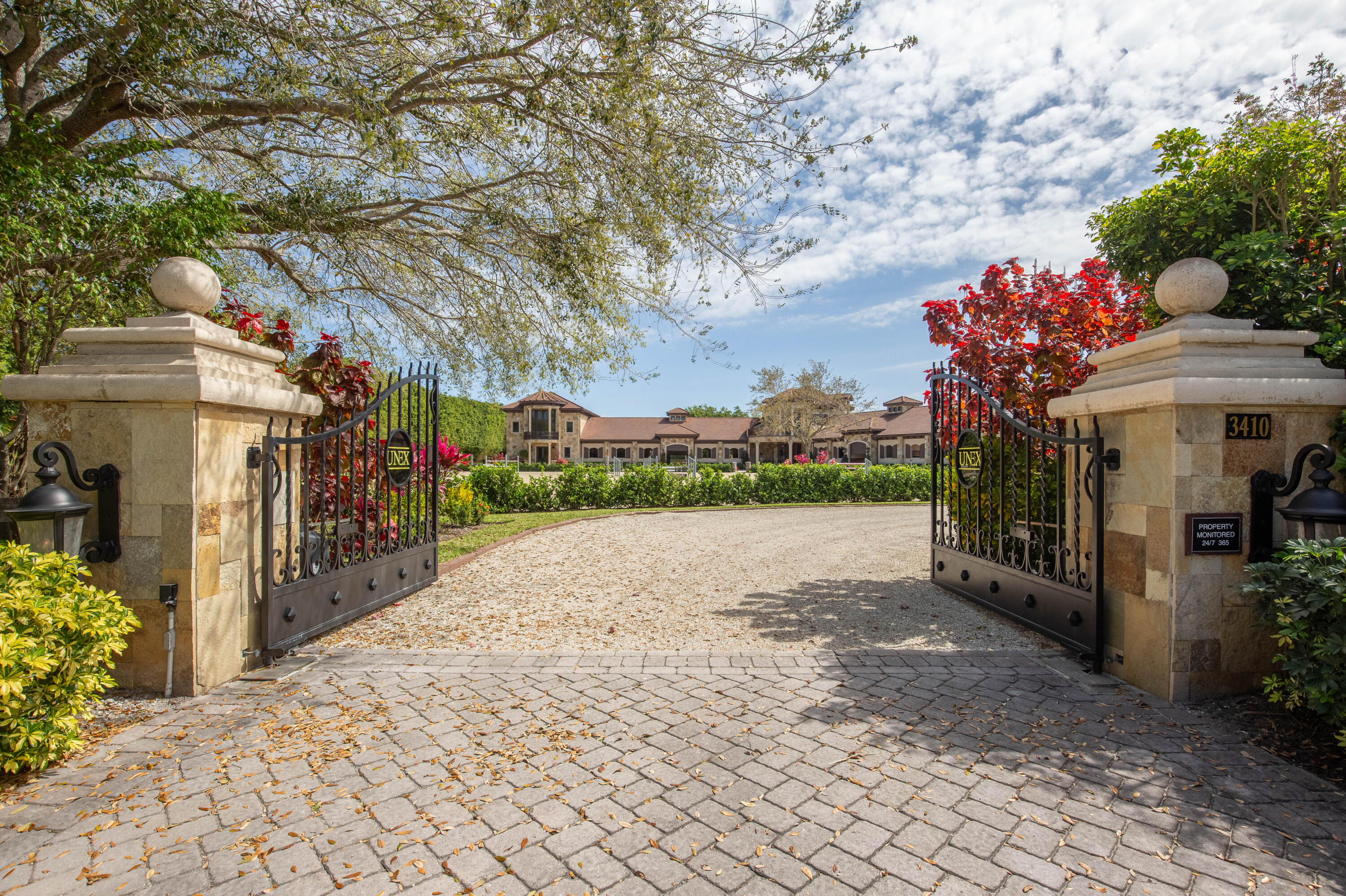 3410 Olde Hampton Drive