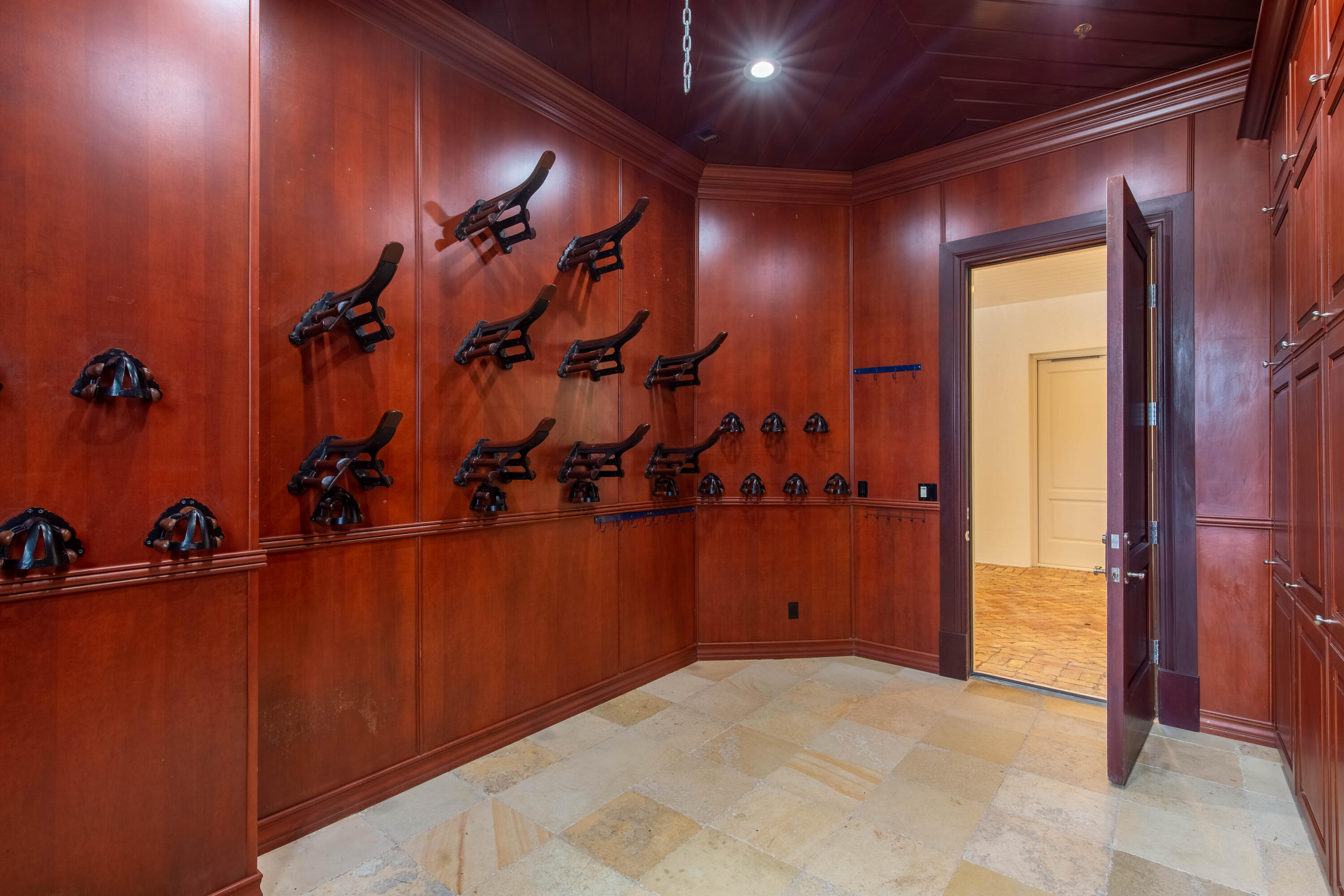 3410 Olde Hampton Drive