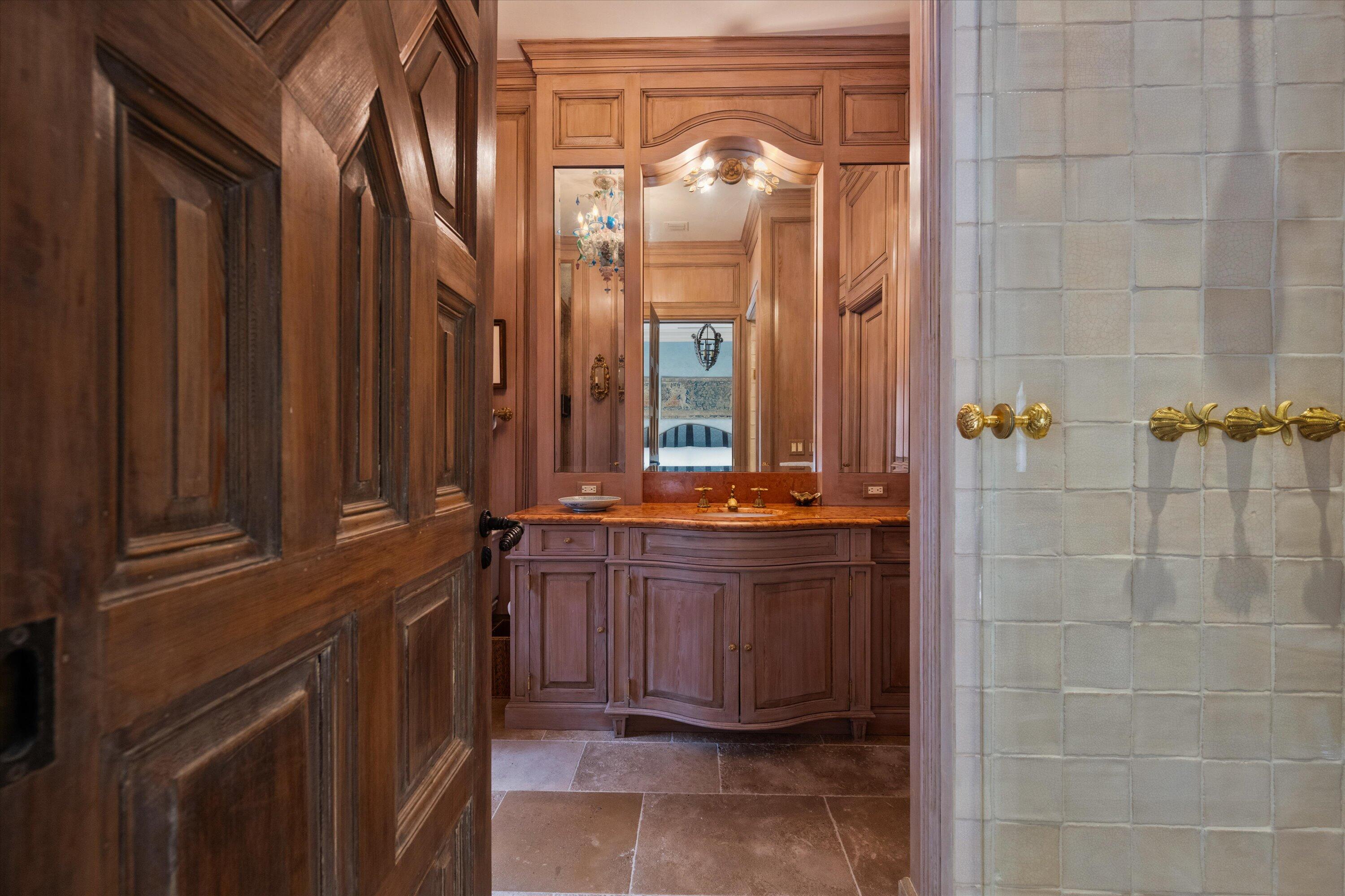 11932 Longwood Green Drive