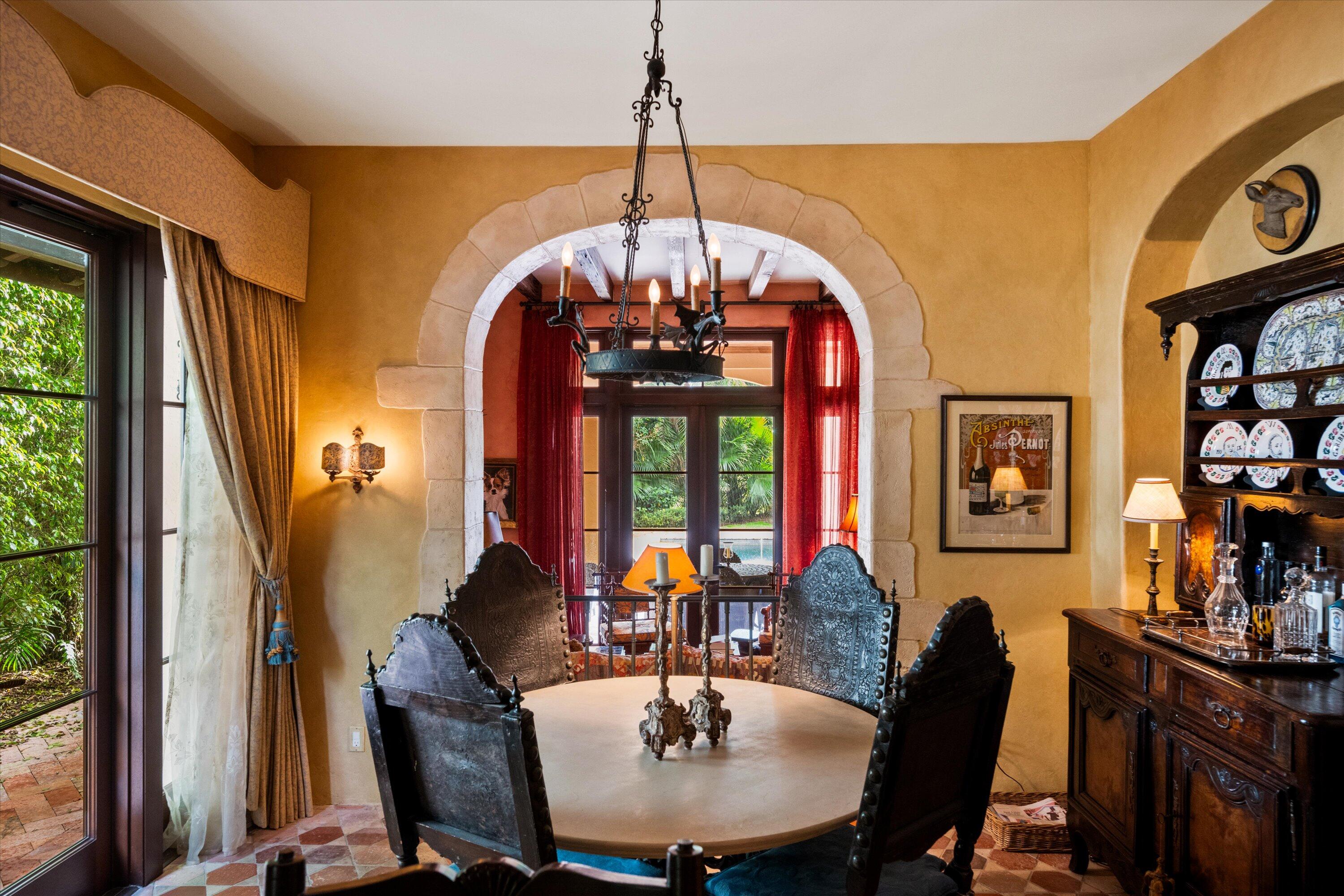 11932 Longwood Green Drive