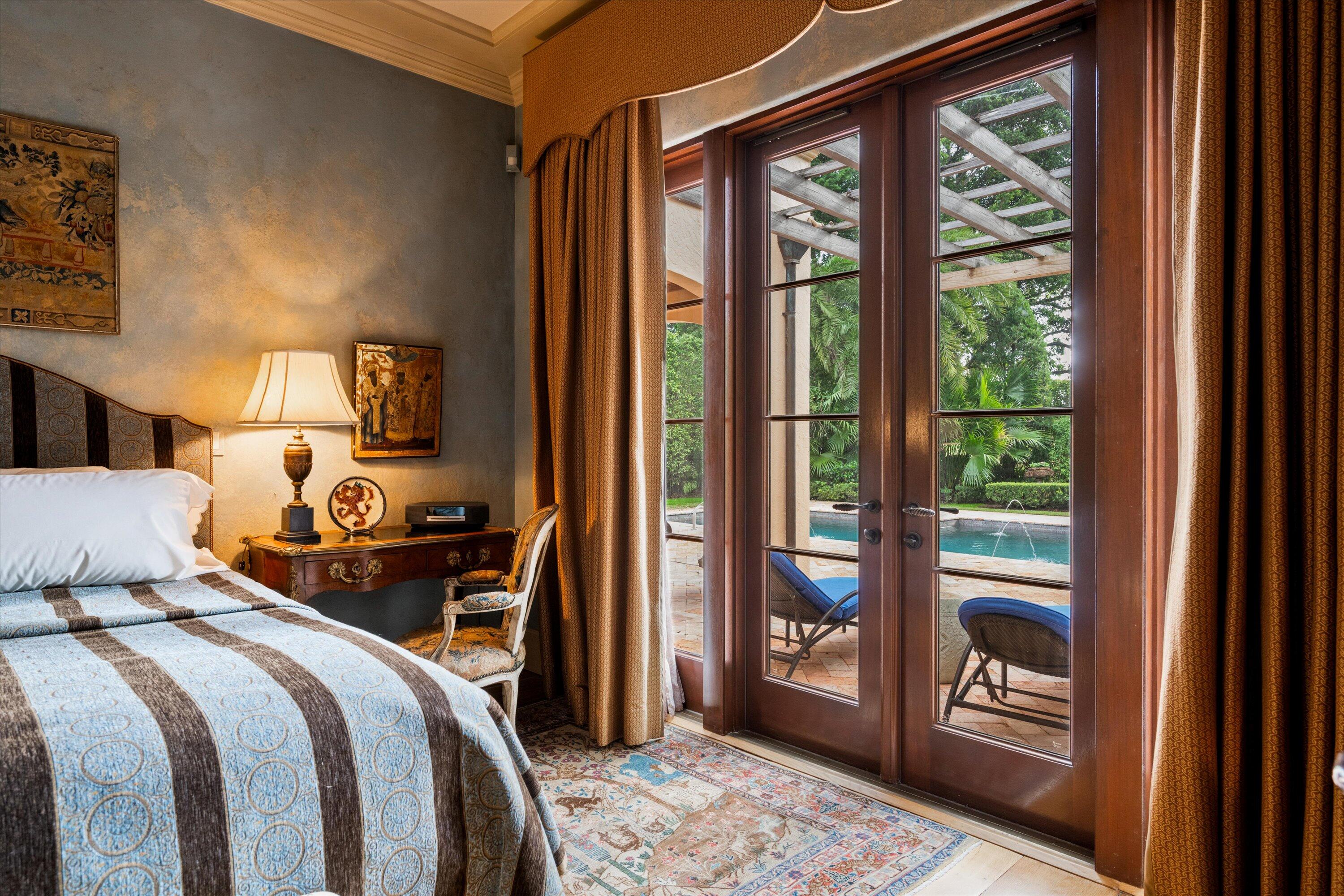 11932 Longwood Green Drive