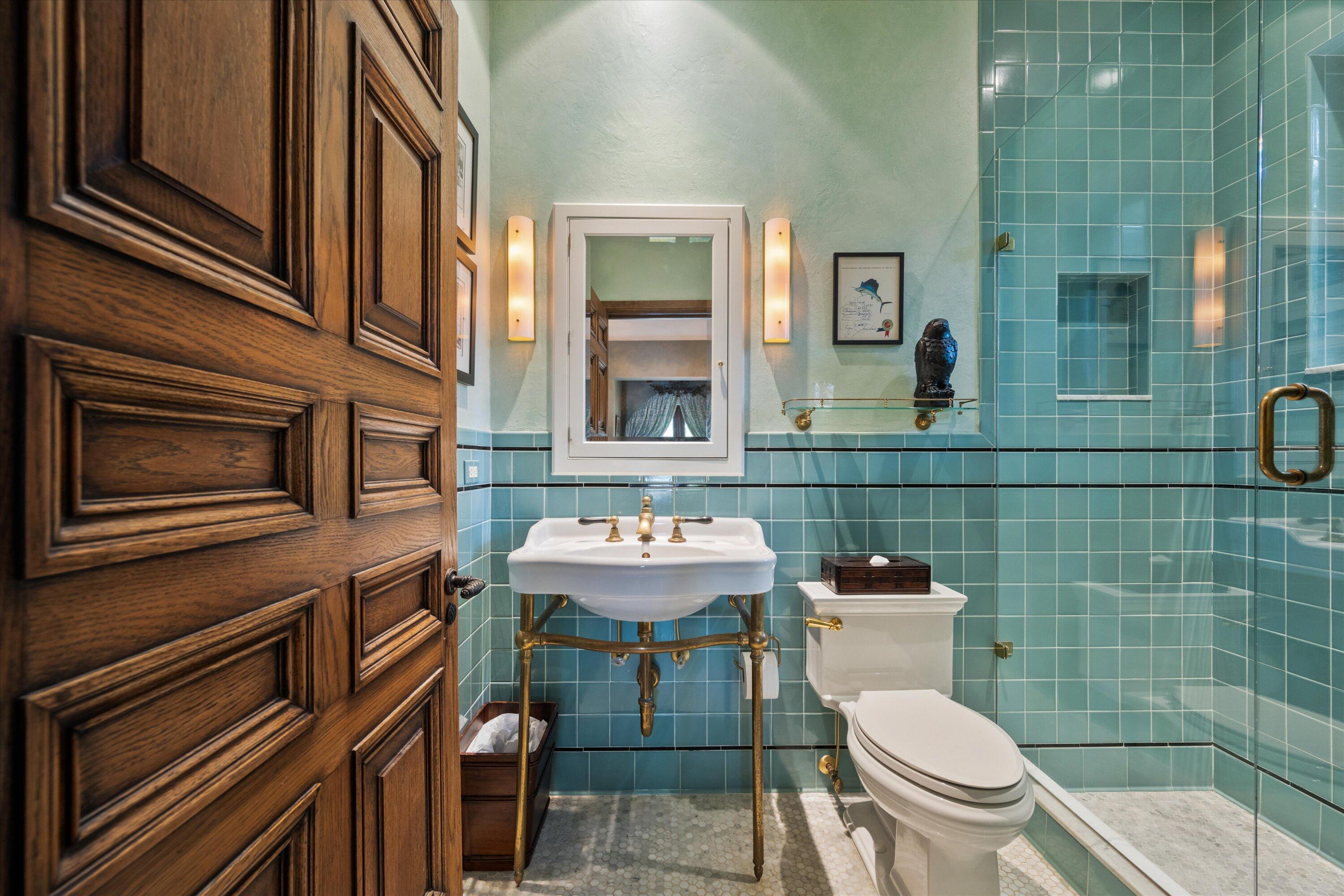 11932 Longwood Green Drive