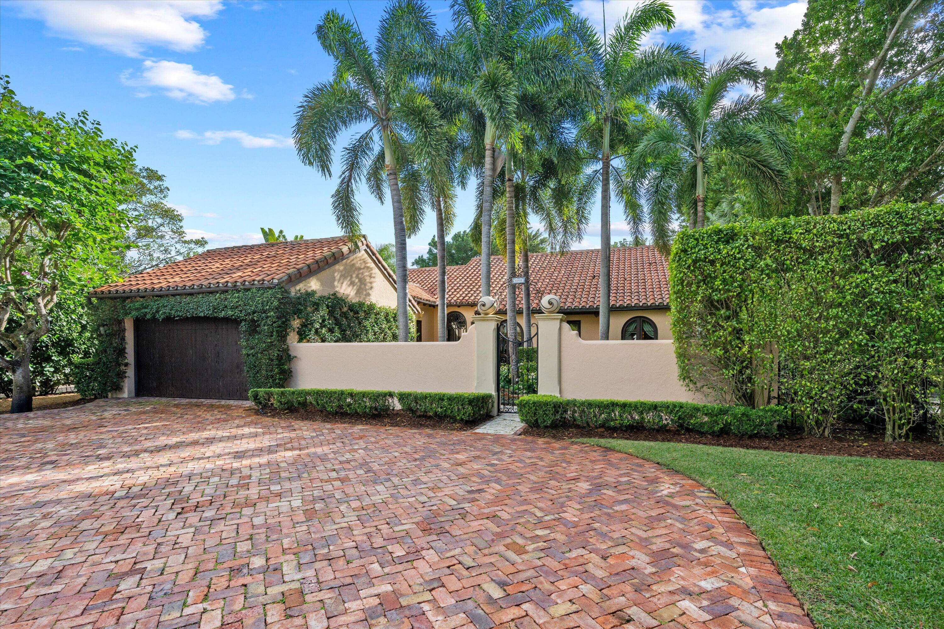 11932 Longwood Green Drive