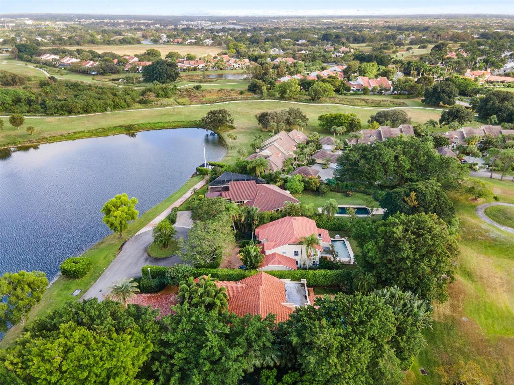 11932 Longwood Green Drive