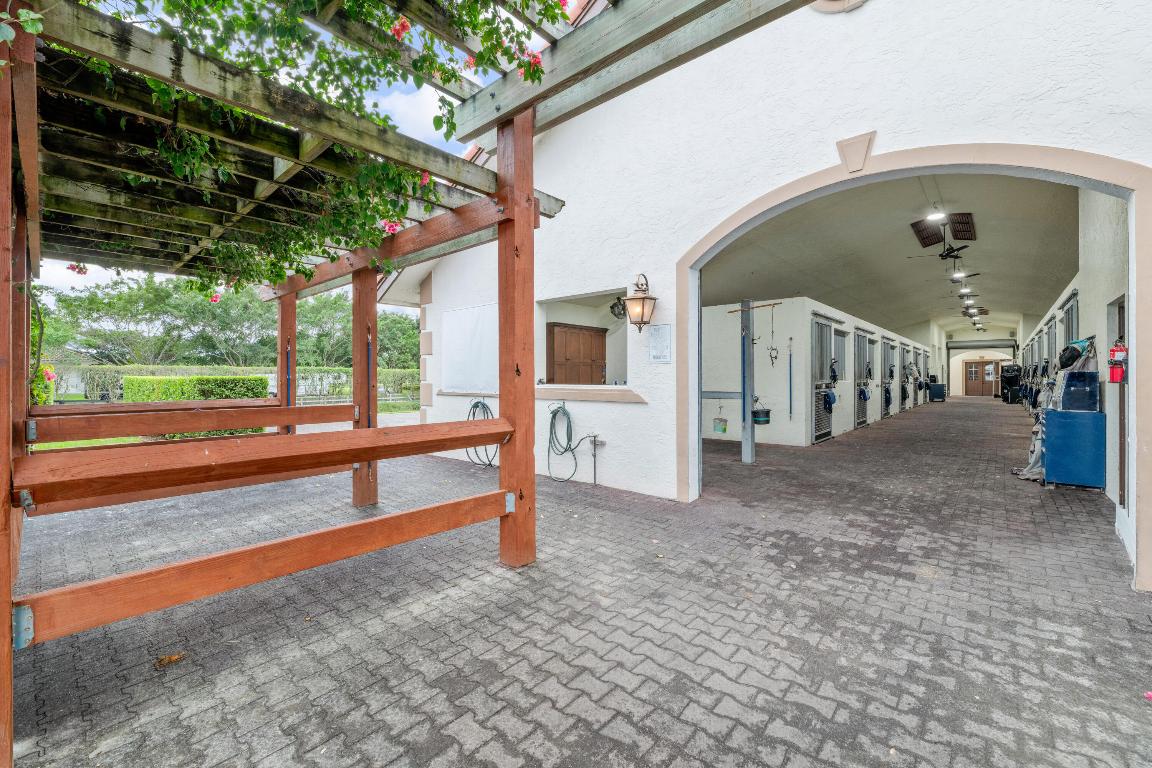 14750 Palm Beach Point Boulevard