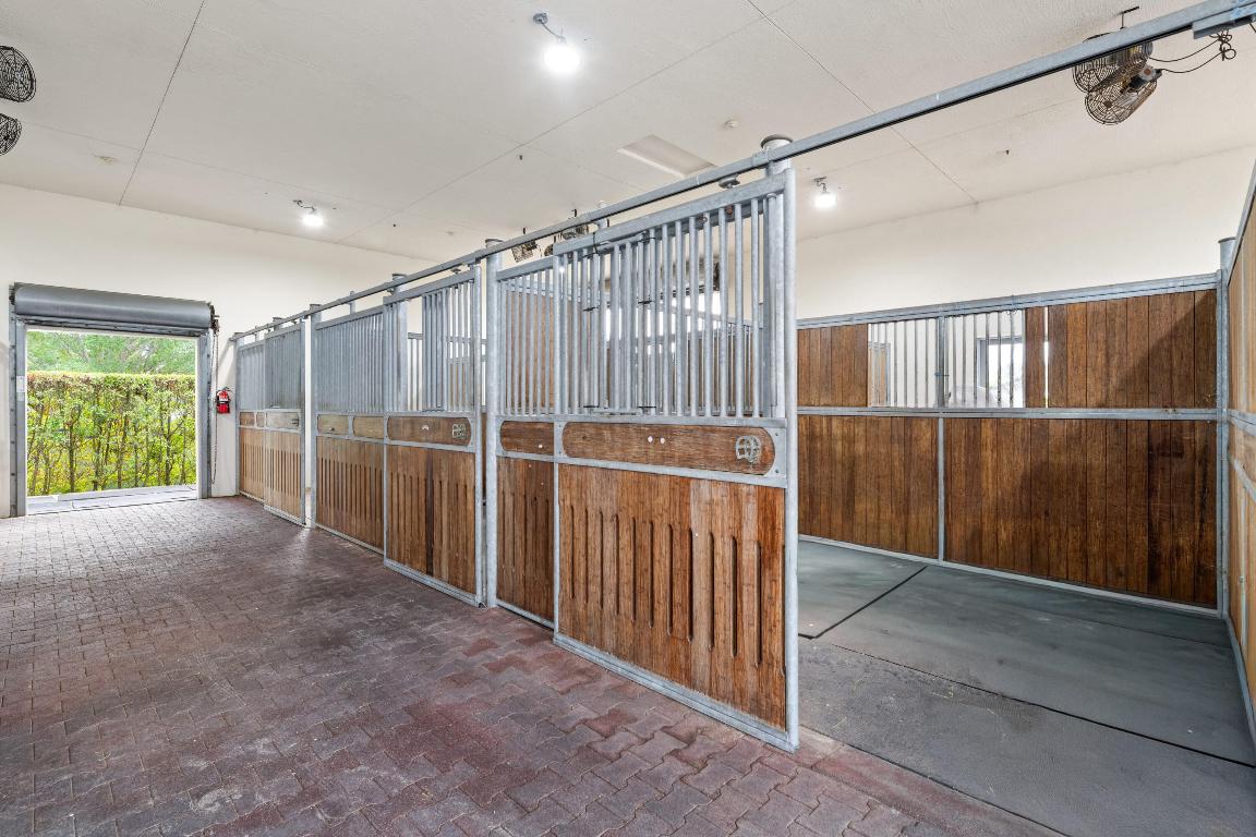 14750 Palm Beach Point Boulevard