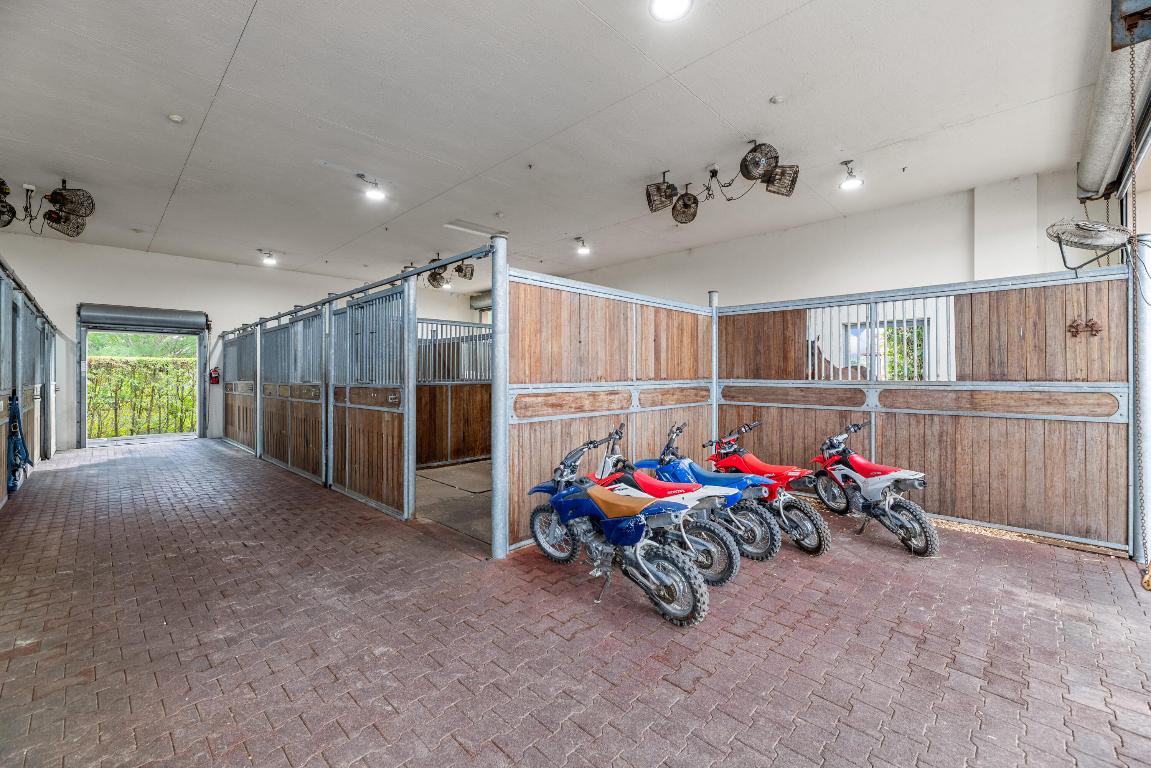 14750 Palm Beach Point Boulevard