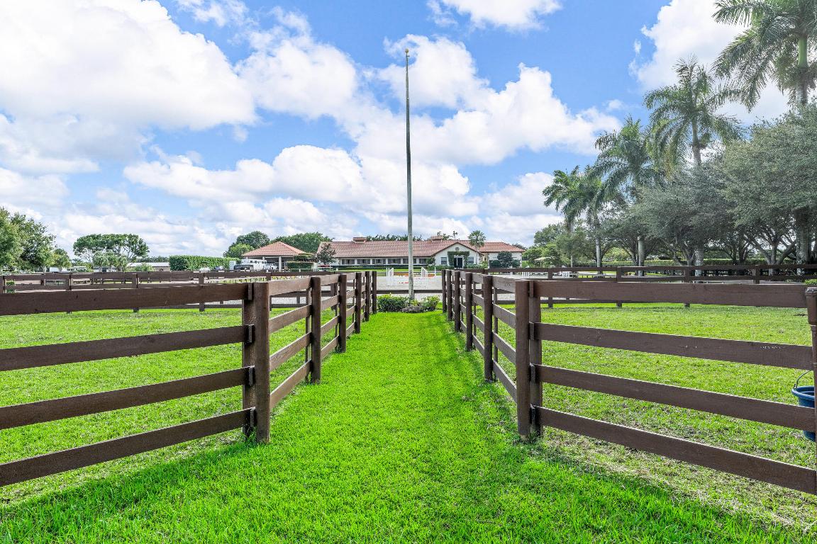 14750 Palm Beach Point Boulevard