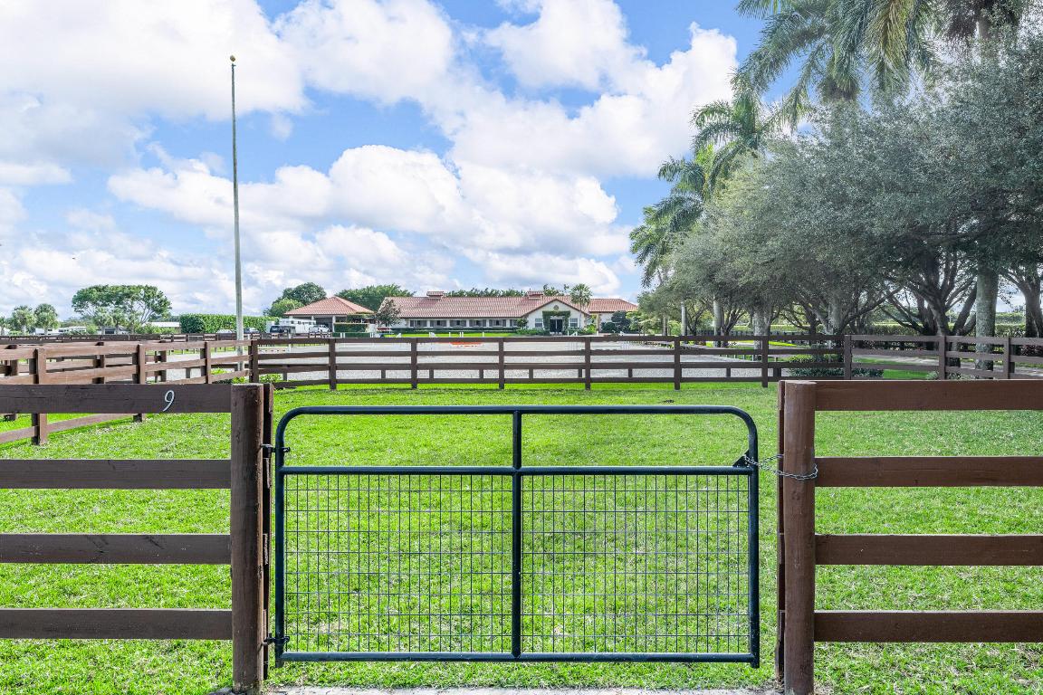 14750 Palm Beach Point Boulevard