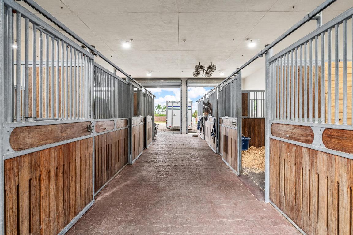 14750 Palm Beach Point Boulevard