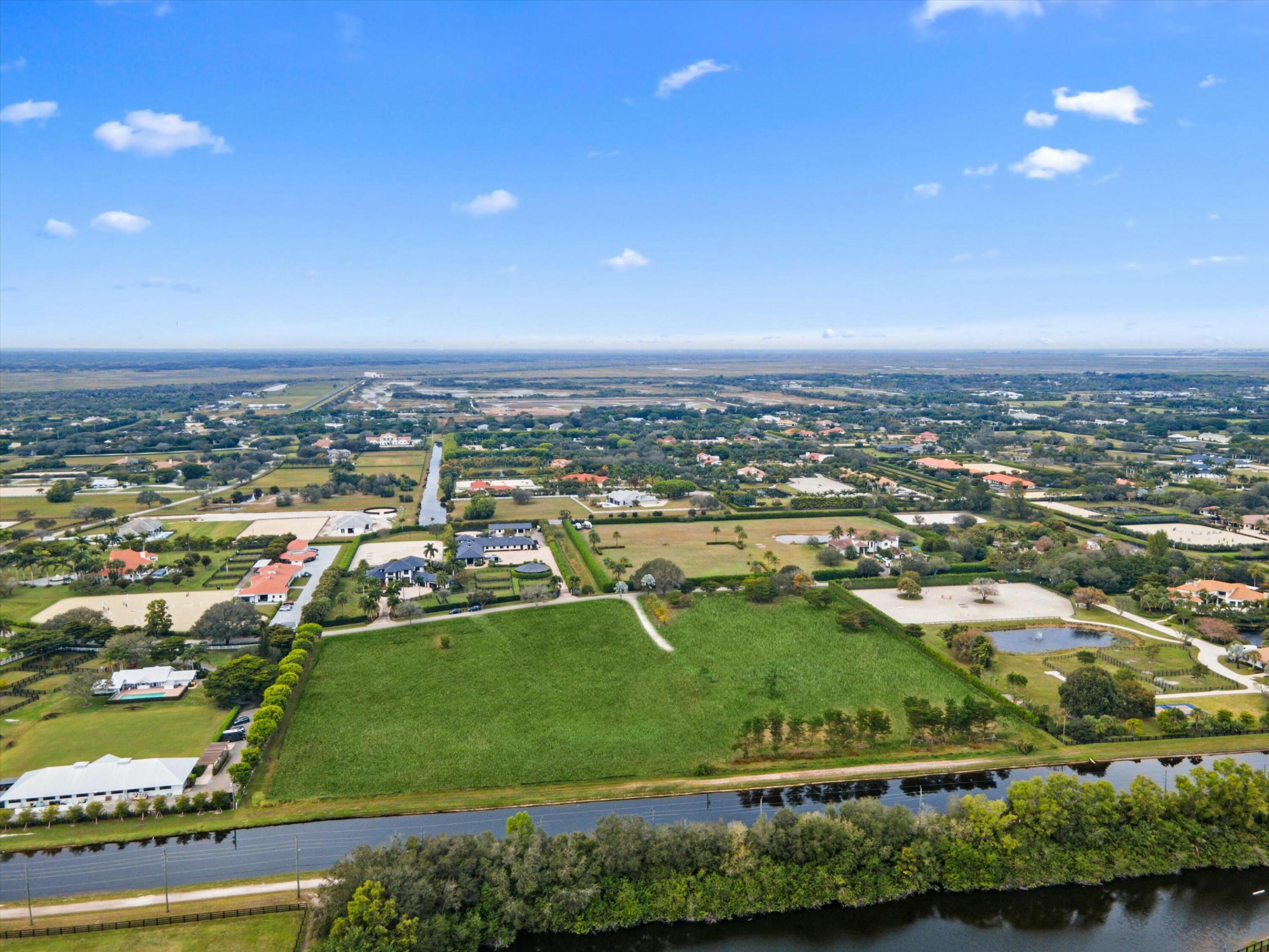 15194& 228 Sunnyland Lane