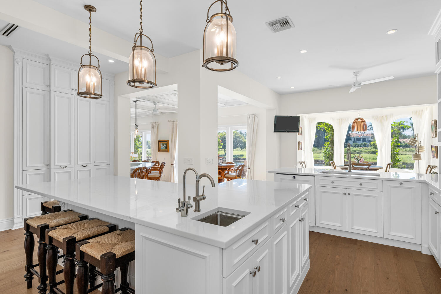 2600 Fairway Island Drive