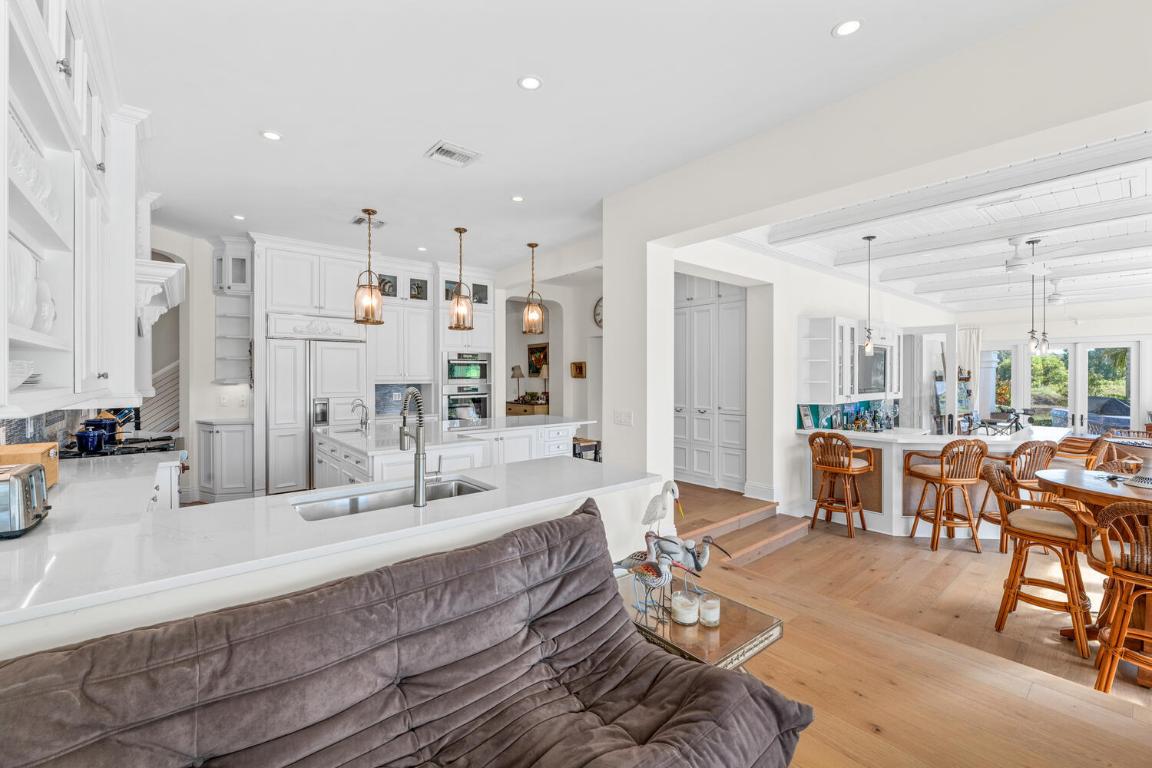 2600 Fairway Island Drive