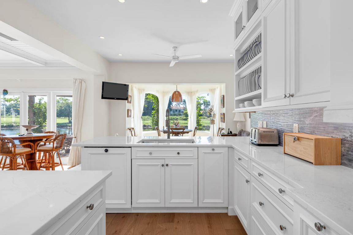 2600 Fairway Island Drive