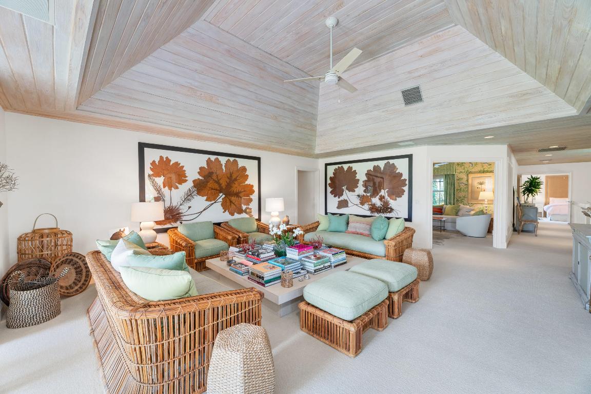 11853 Pebblewood Drive