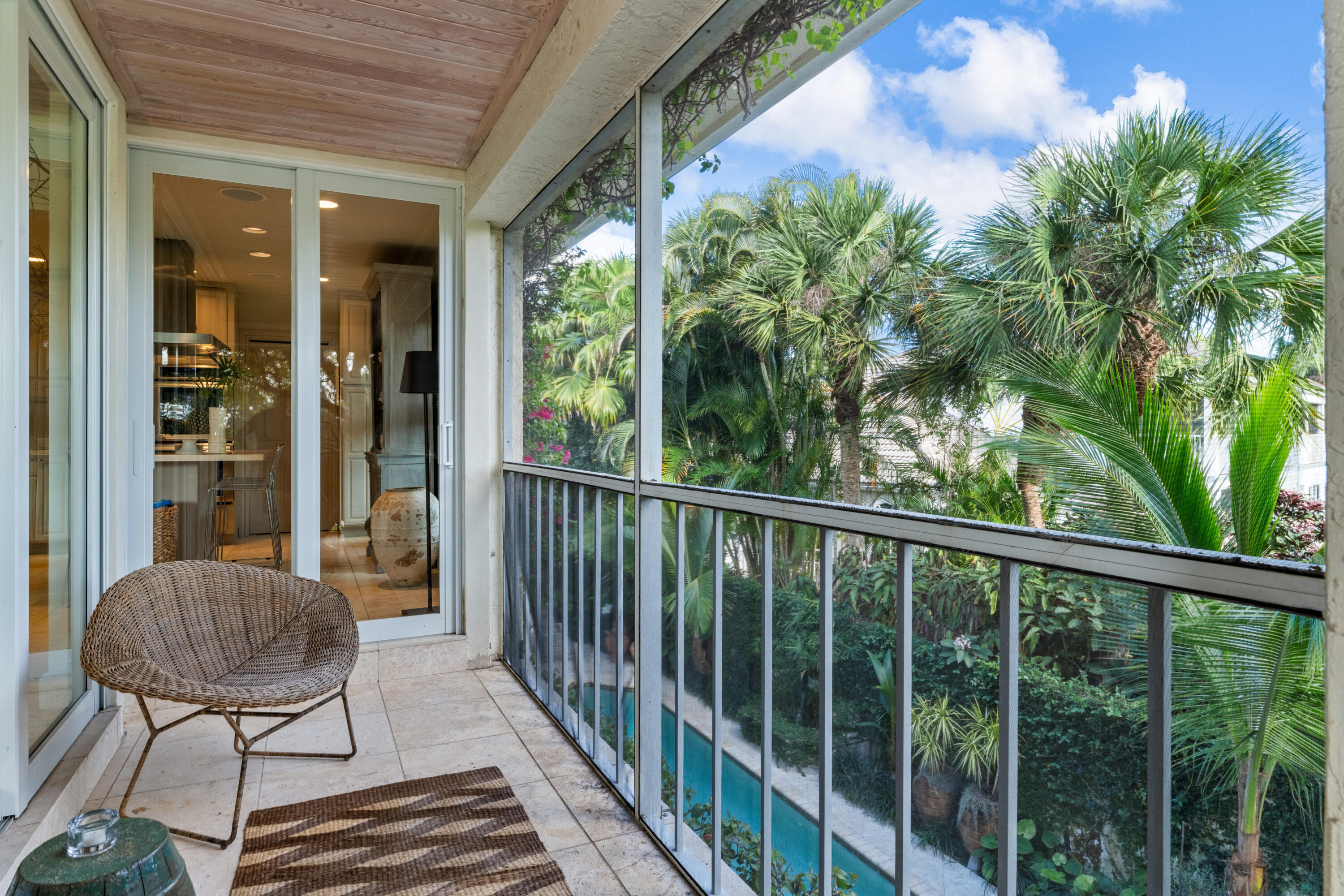 11853 Pebblewood Drive