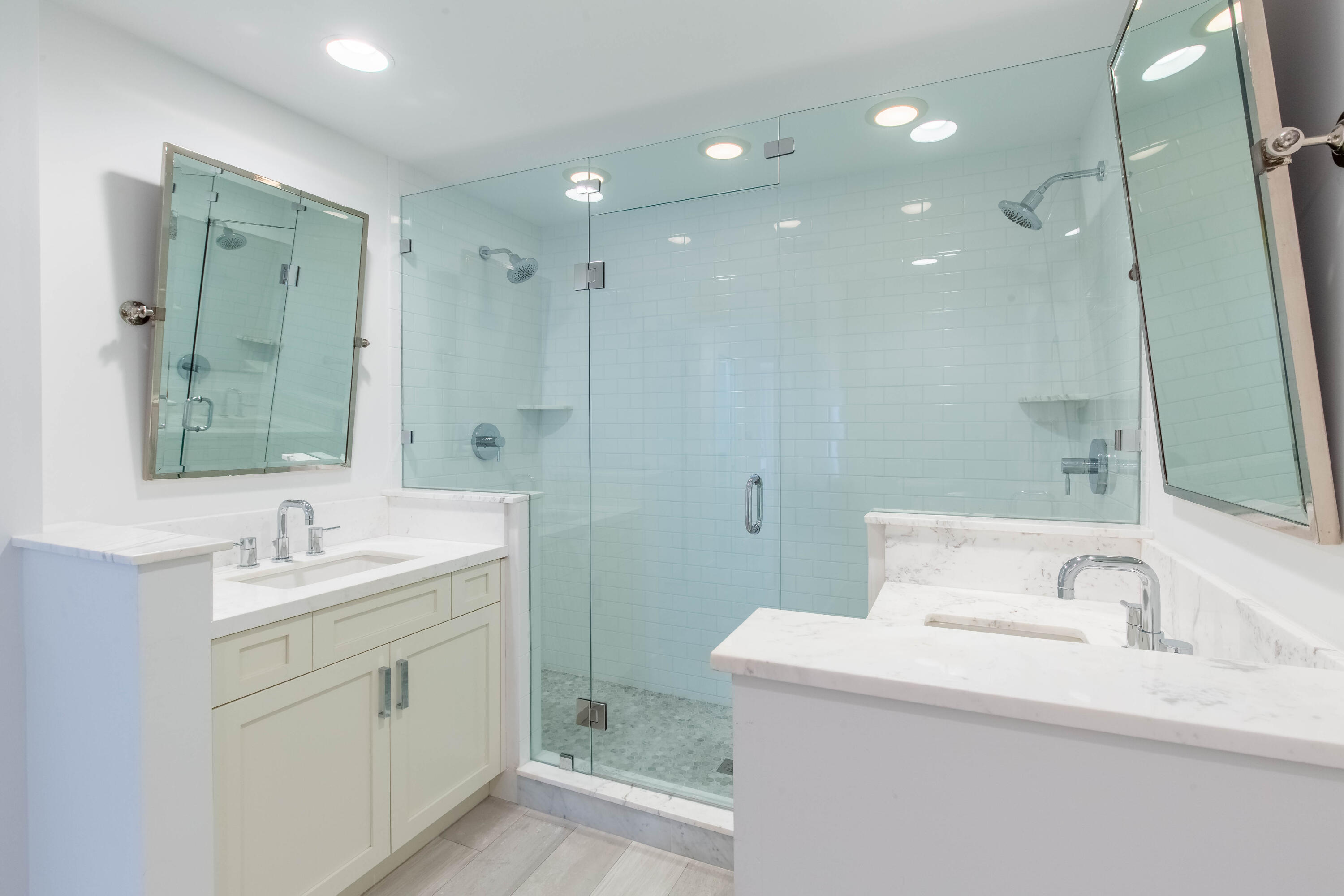 2521 Vista Del Prado Drive