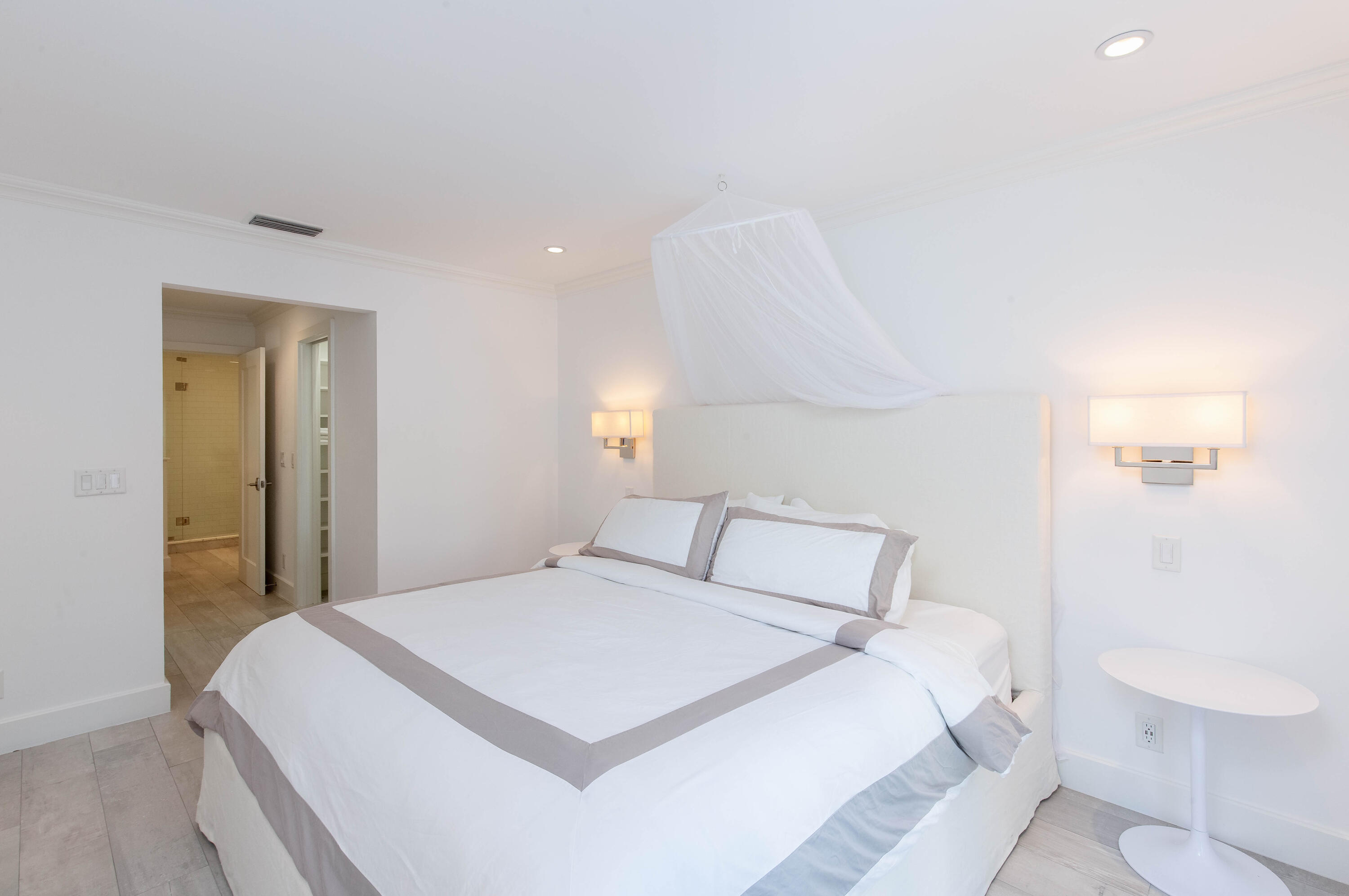 2521 Vista Del Prado Drive