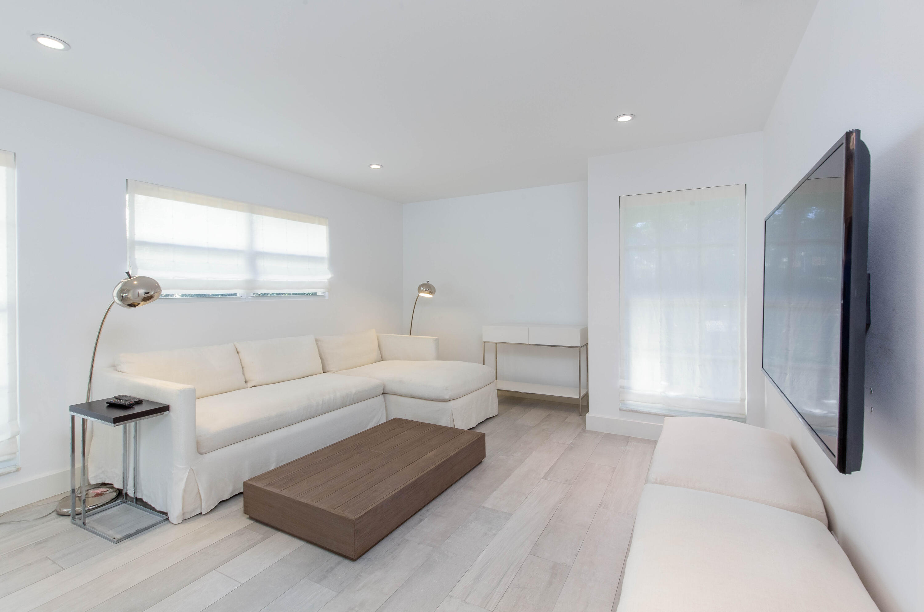 2521 Vista Del Prado Drive