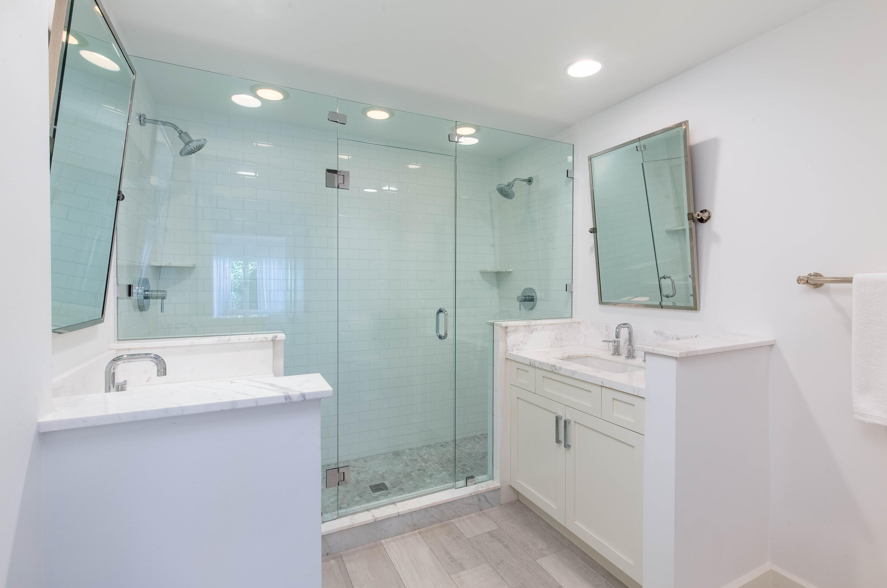 2521 Vista Del Prado Drive