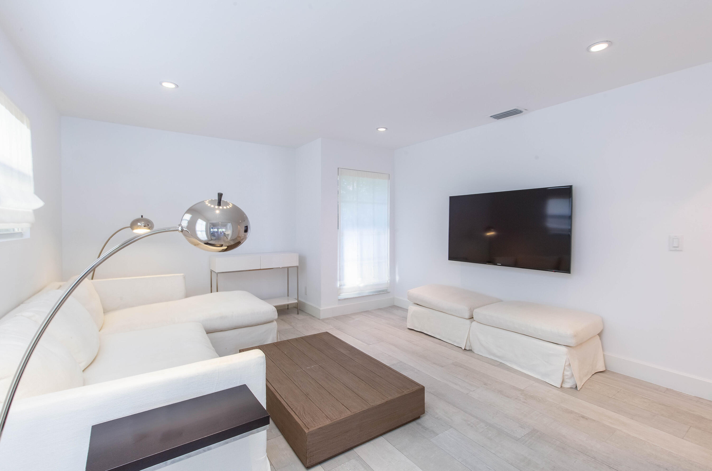 2521 Vista Del Prado Drive