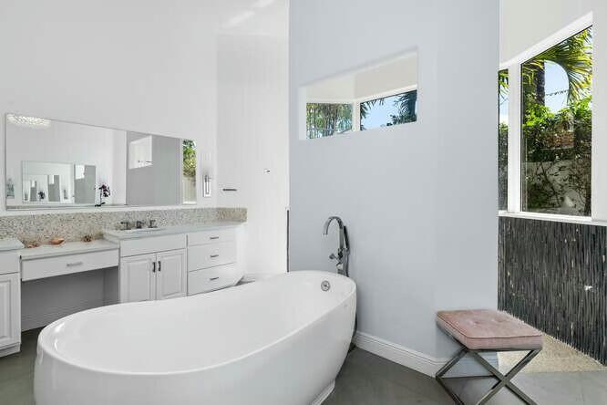 14471 Equestrian Way