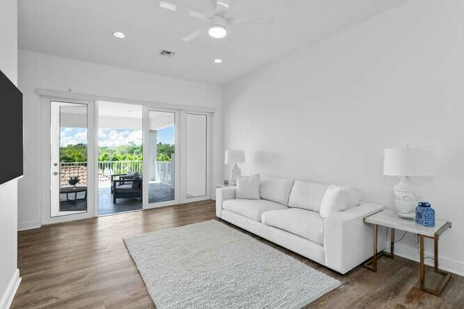 14471 Equestrian Way