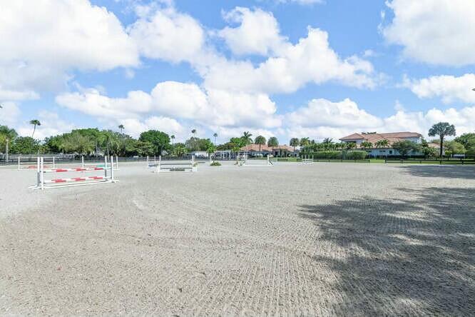 14471 Equestrian Way