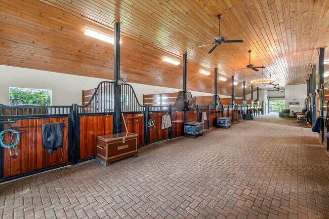 14471 Equestrian Way