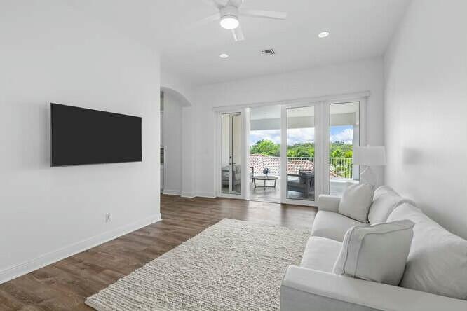 14471 Equestrian Way