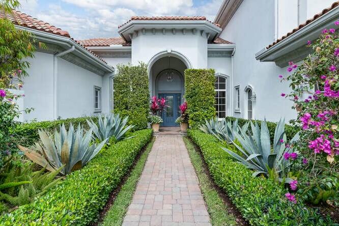 14471 Equestrian Way