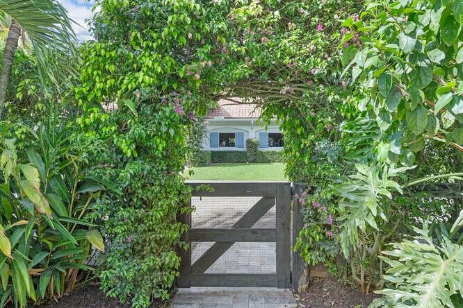 14471 Equestrian Way