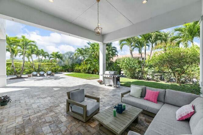 14471 Equestrian Way