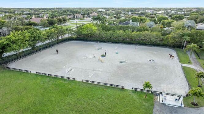 14471 Equestrian Way