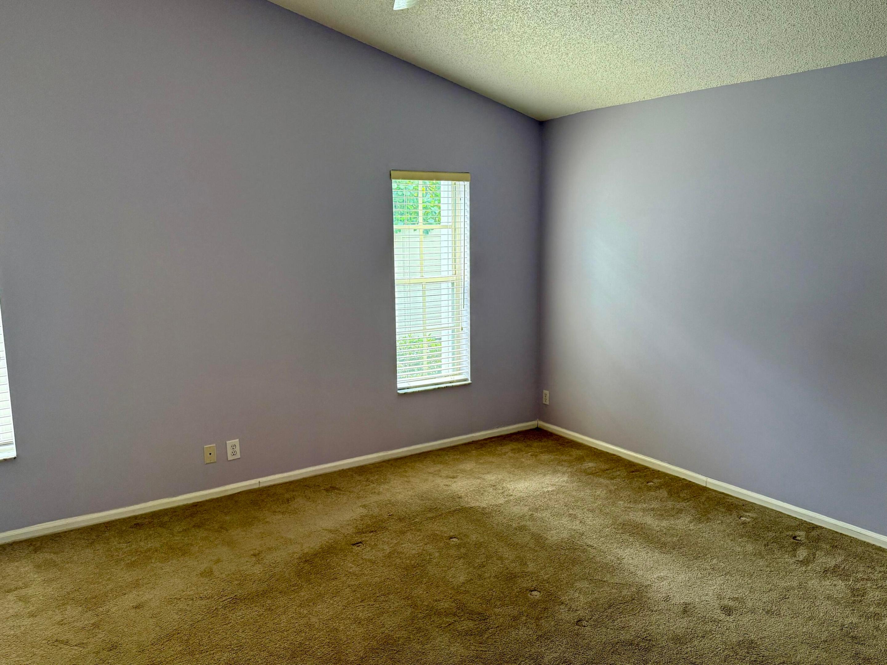 1069 Sweet Briar Place