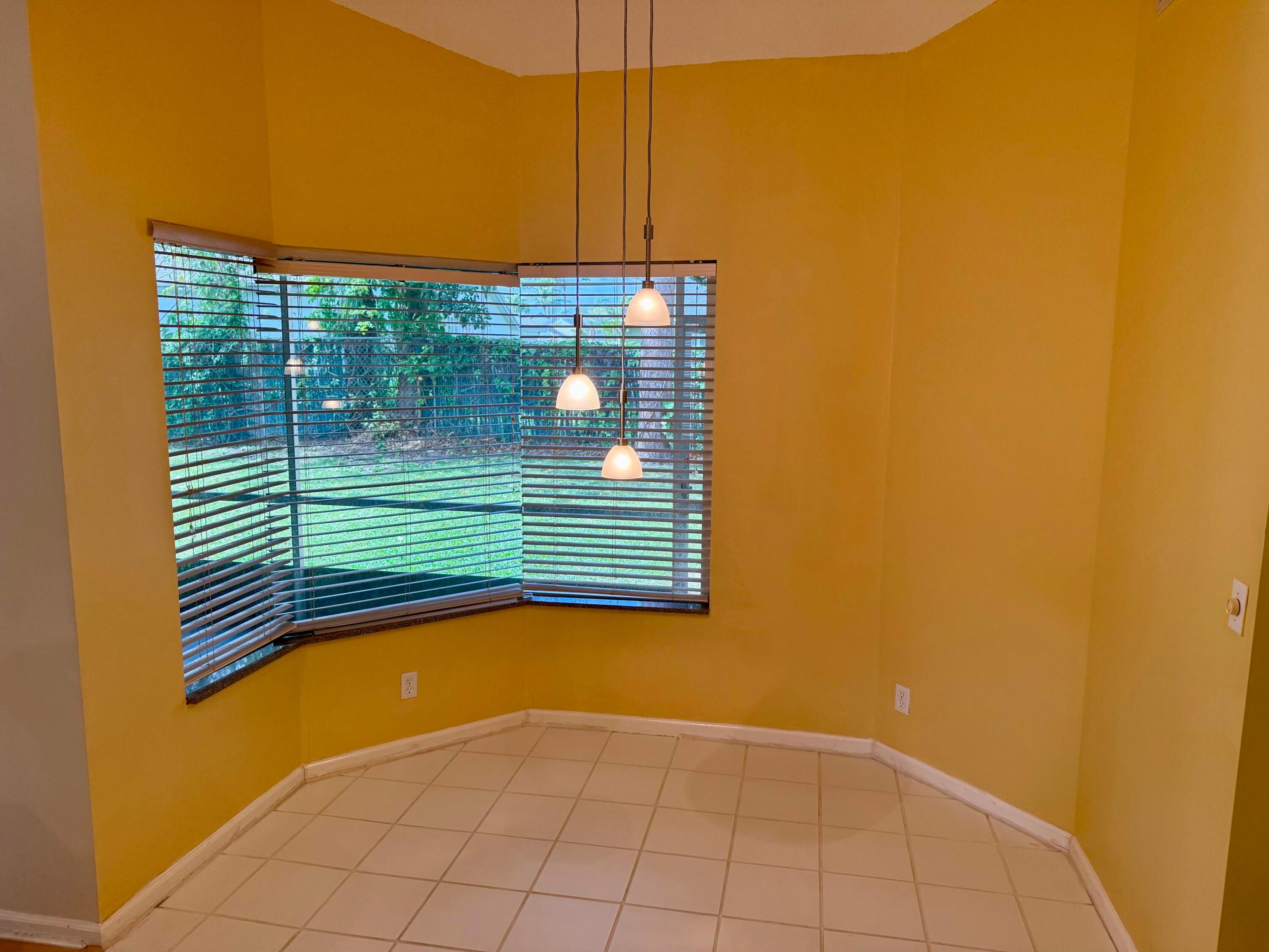 1069 Sweet Briar Place