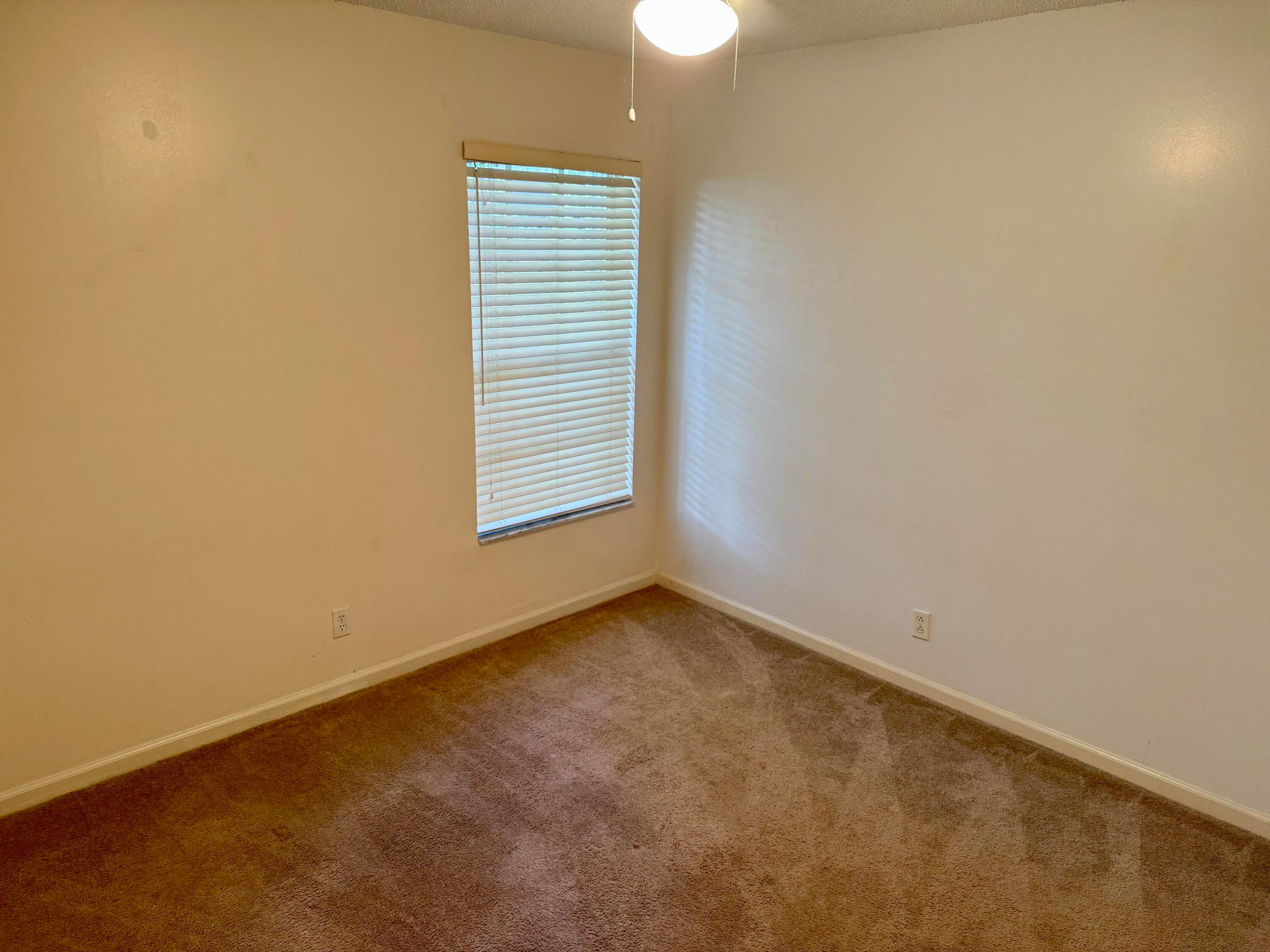 1069 Sweet Briar Place