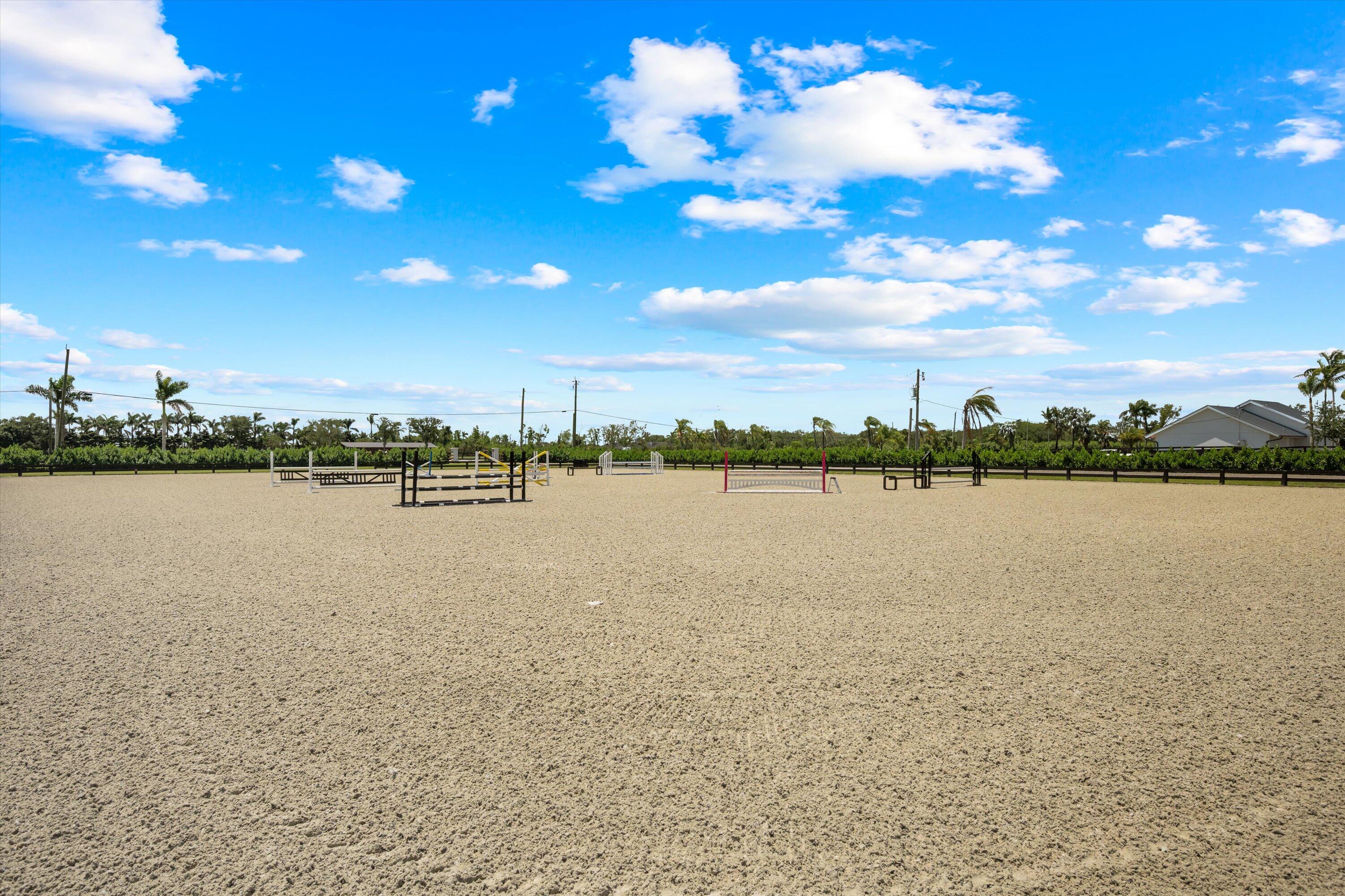 16175 Deer Path Lane Season