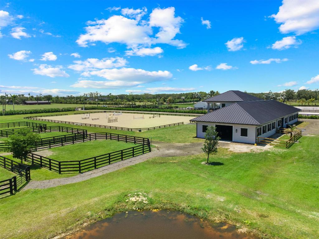 16175 Deer Path Lane Season