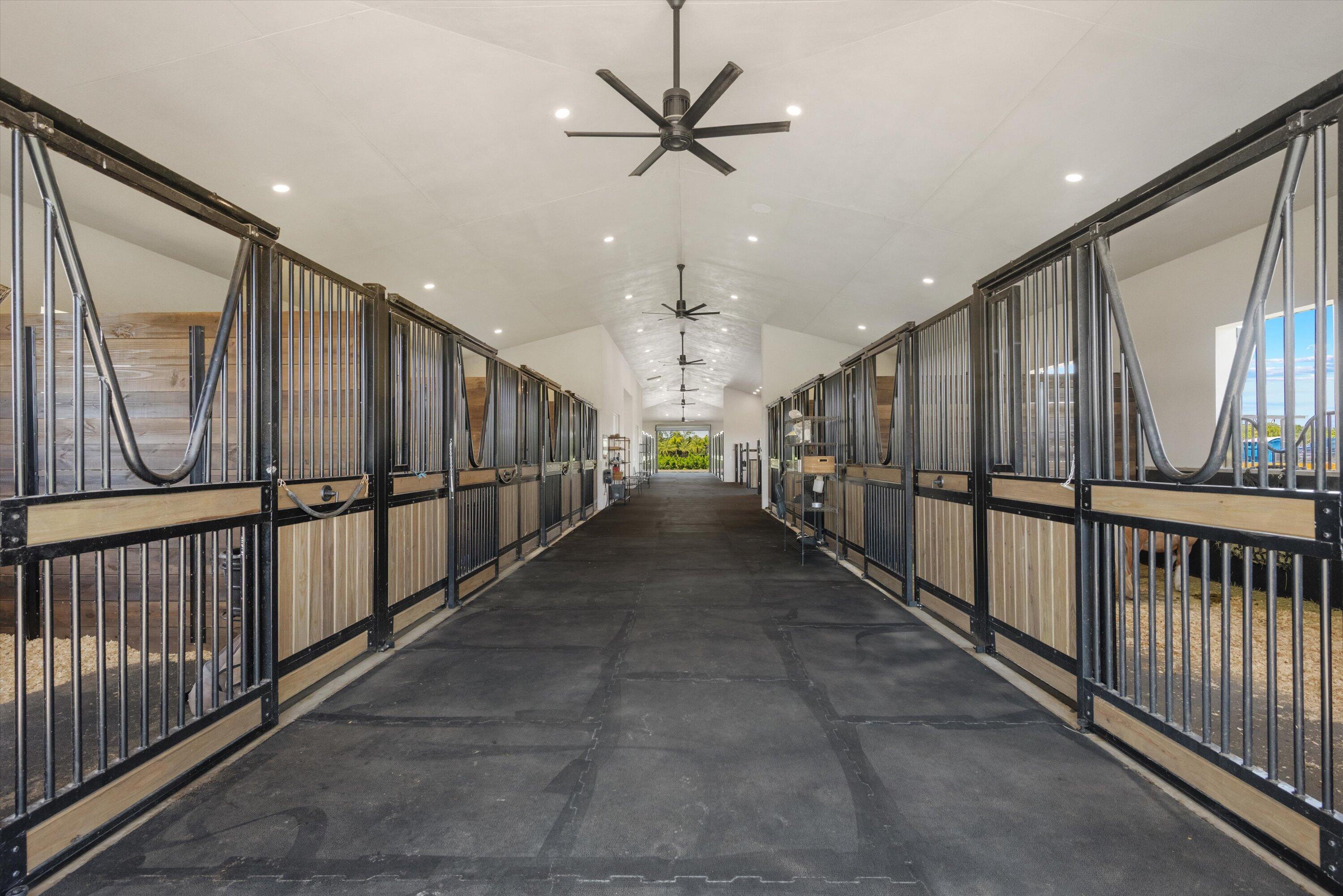 16175 Deer Path Lane Season