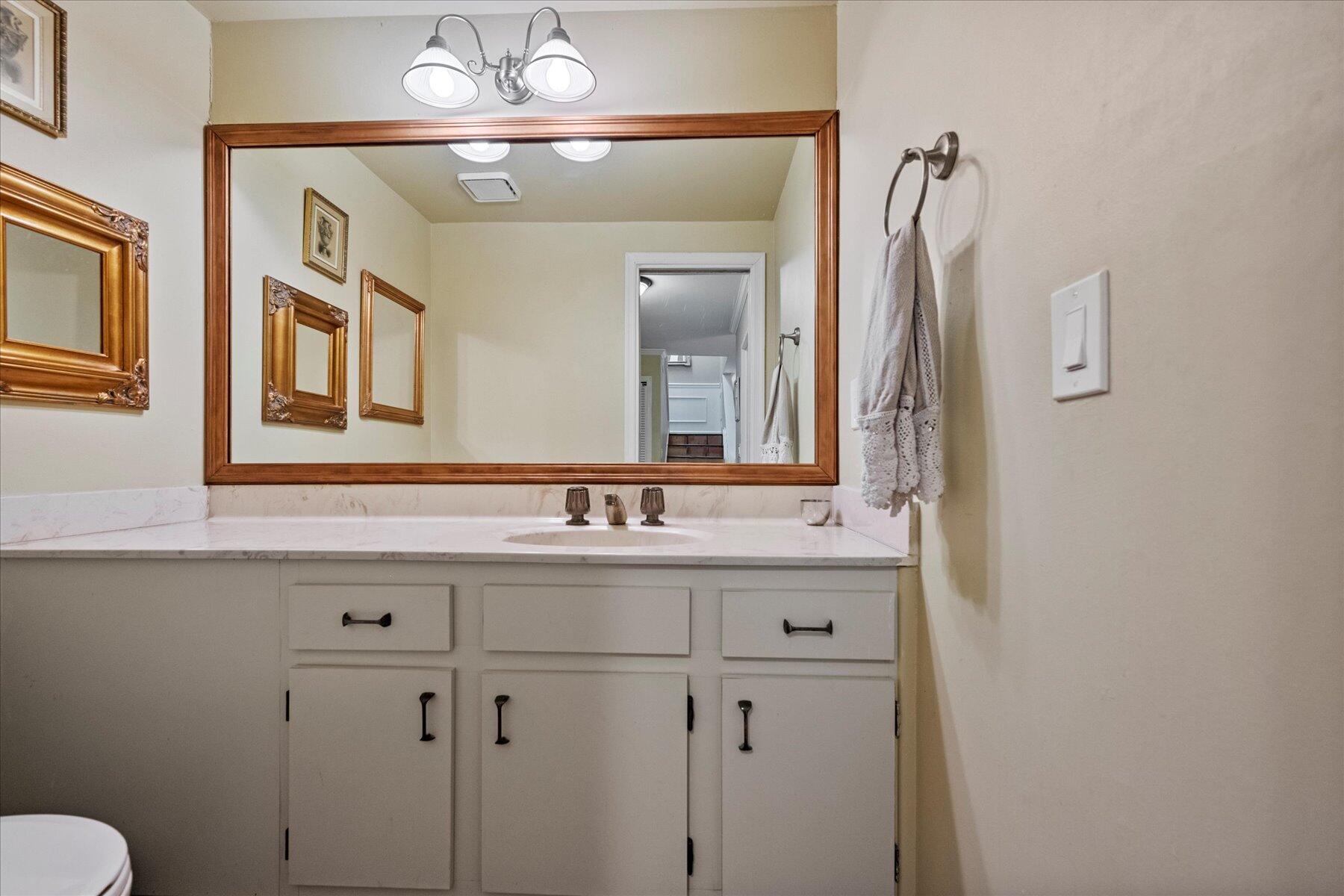 13399 Bedford Mews Court