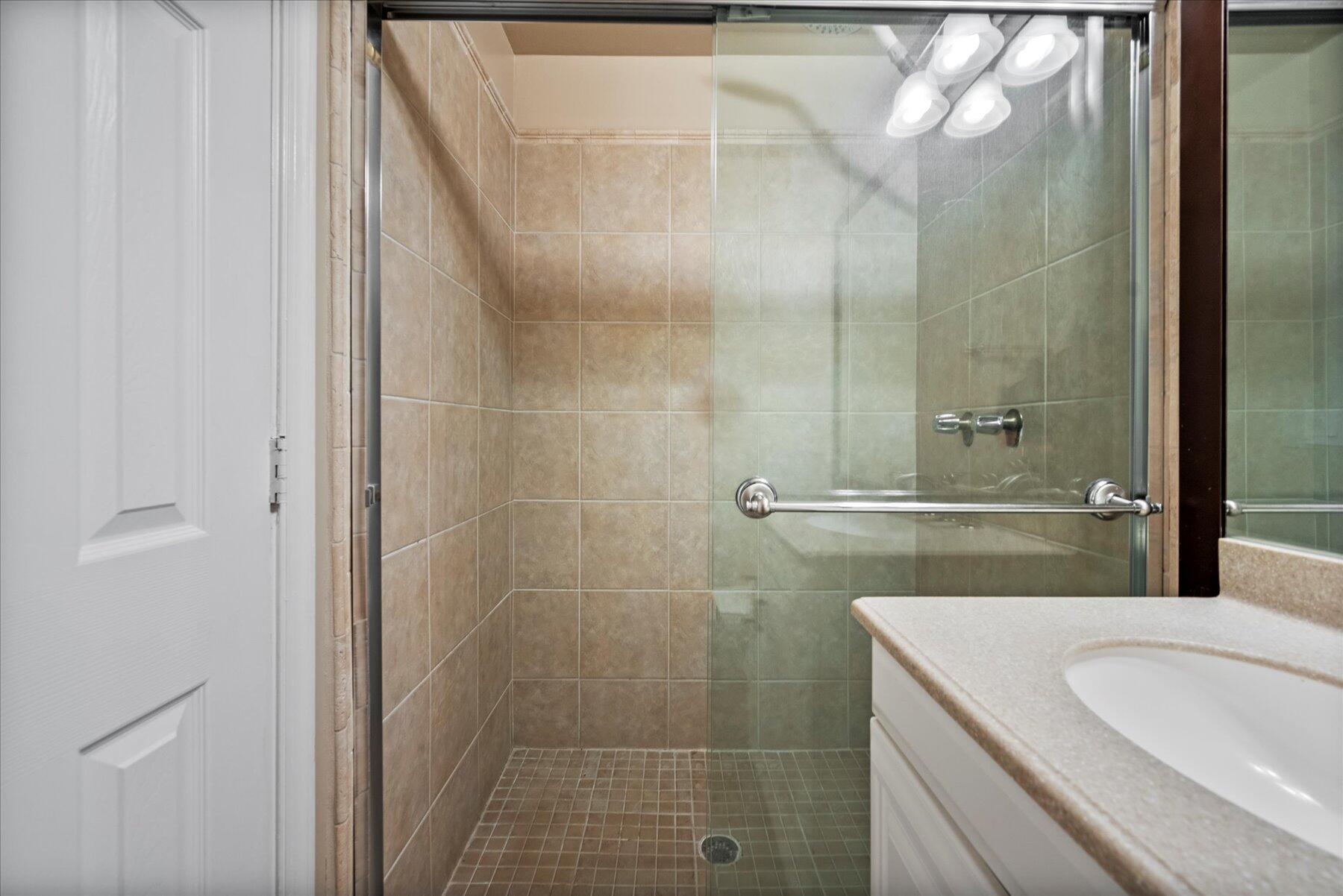 13399 Bedford Mews Court