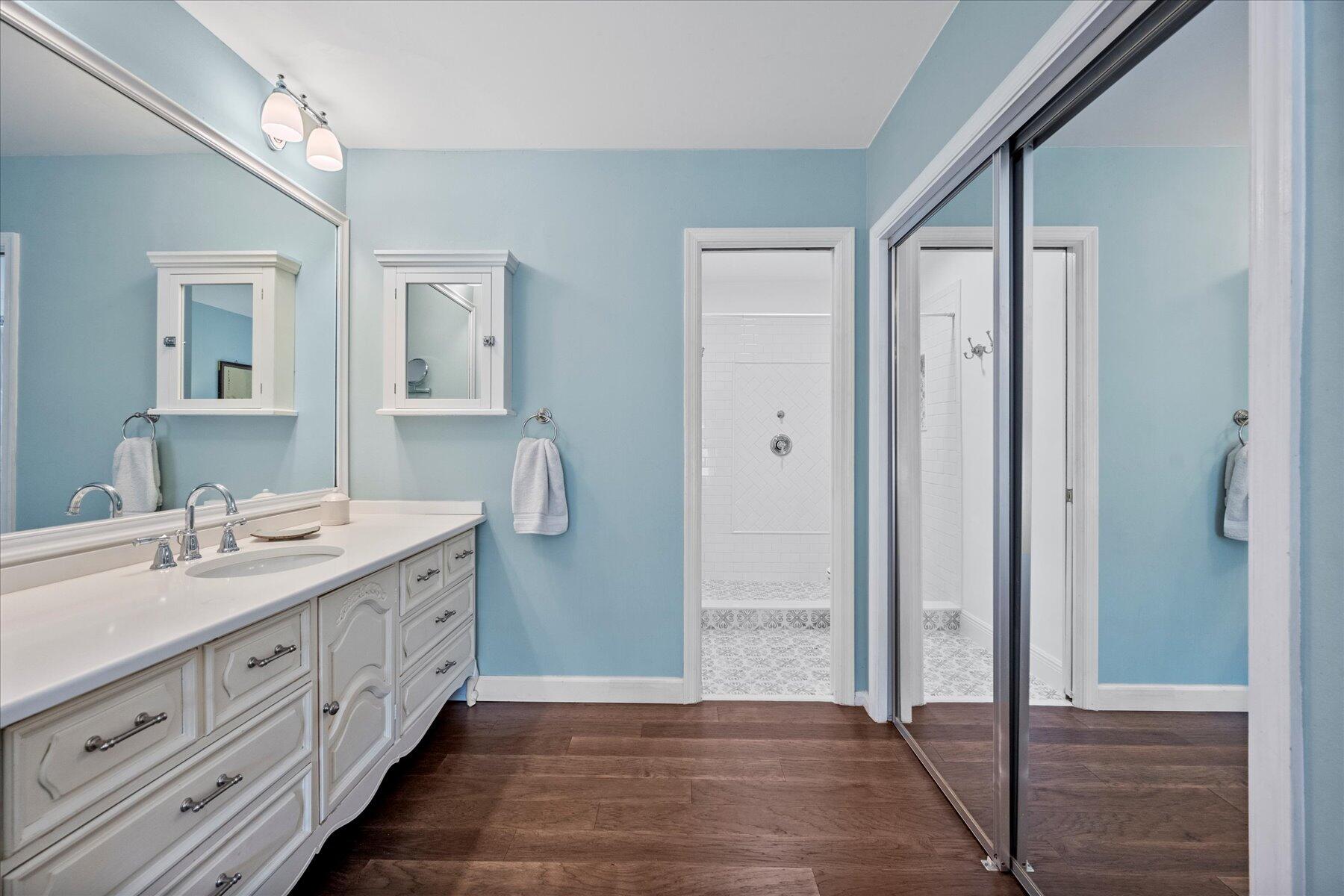 13399 Bedford Mews Court