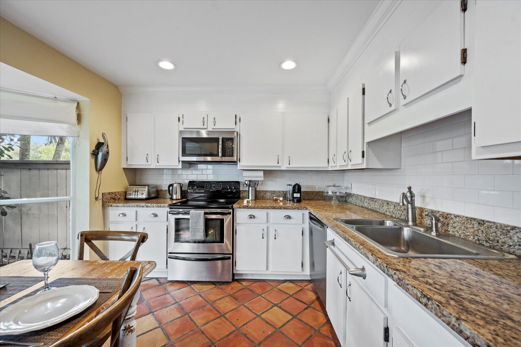 13399 Bedford Mews Court