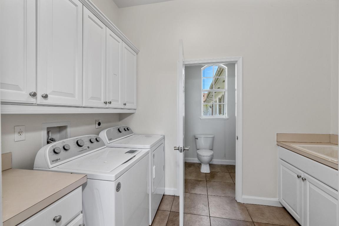 3473 Grand Prix Farms Drive