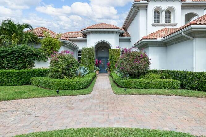 14471 Equestrian Way