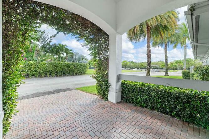 14471 Equestrian Way