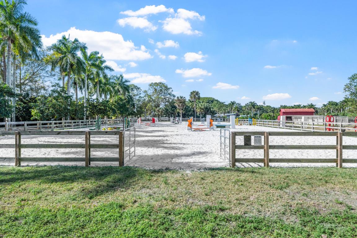 1068 D Road, Loxahatchee Groves