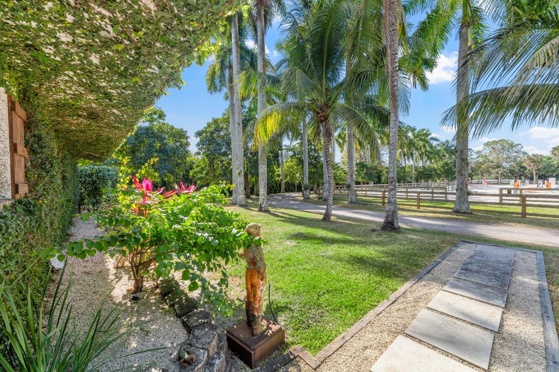 1068 D Road, Loxahatchee Groves