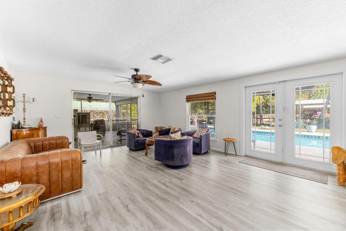 1068 D Road, Loxahatchee Groves